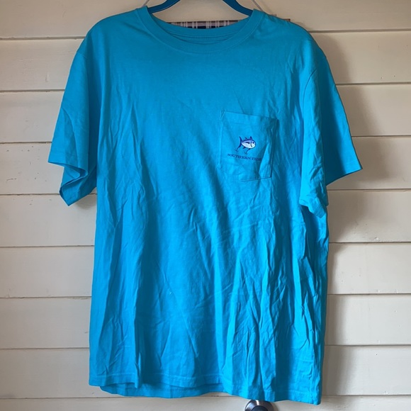 Southern Tide Tshirt - Picture 2 of 5